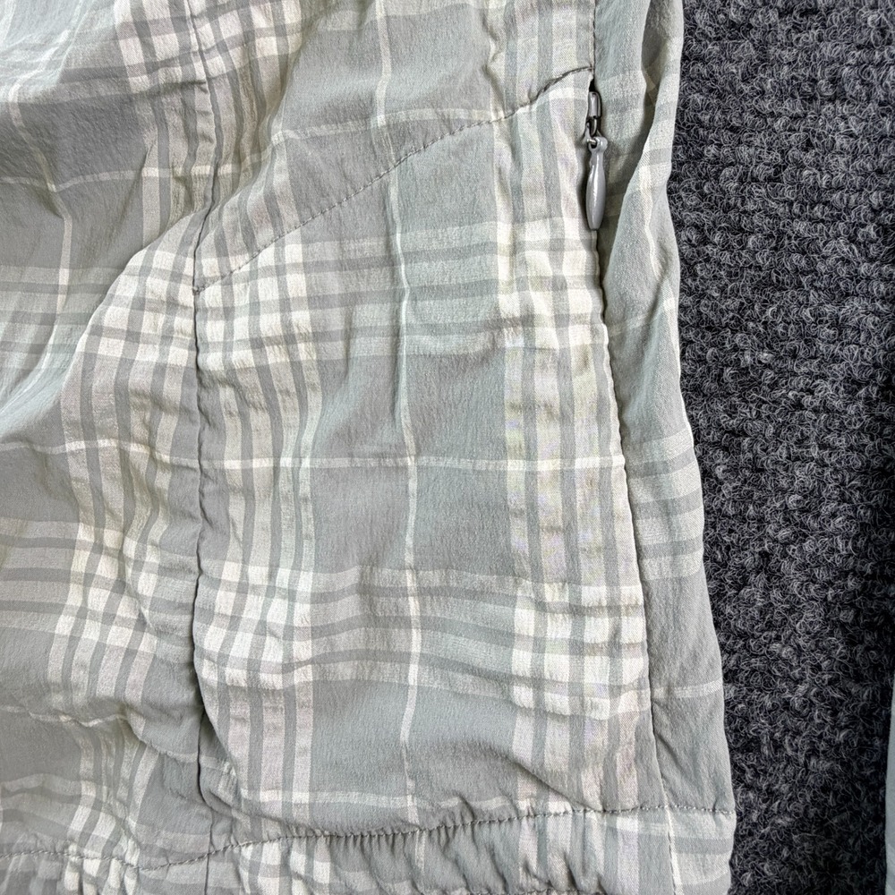 REI Co-op Hiking Shirt Womens Small Gray‎ Plaid Stretch Mesh Lined Snap Front - Picture 11 of 13